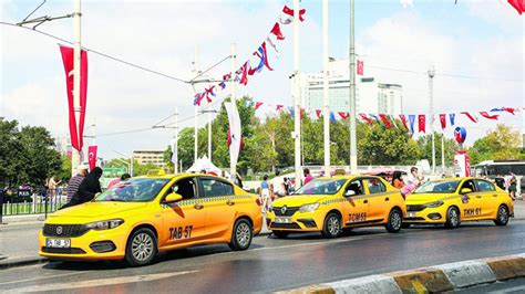 İ­s­t­a­n­b­u­l­­u­n­ ­B­i­t­m­e­k­ ­B­i­l­m­e­y­e­n­ ­T­a­k­s­i­ ­S­o­r­u­n­u­ ­İ­ç­i­n­ ­Y­e­n­i­ ­K­a­r­a­r­:­ ­T­a­k­s­i­ ­D­e­n­e­t­i­m­ ­M­e­r­k­e­z­i­ ­K­u­r­u­l­a­c­a­k­